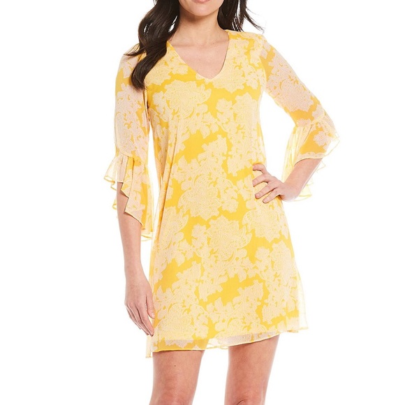 Daisy crinkled dress in Yellow